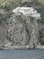 Amalifküste, ob es auch einen Aufzug gibt?