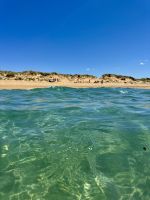 Kühles, klares Wasser: Spiaggia Porto Ferro