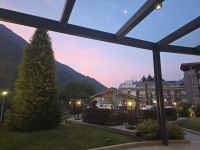 Sonnenuntergang im Hotel Tevini in Commezzadura im Val di Sol