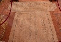 Bologna - Basilica di San Petronio - Meridian angelegt vom Physiker Cassini 