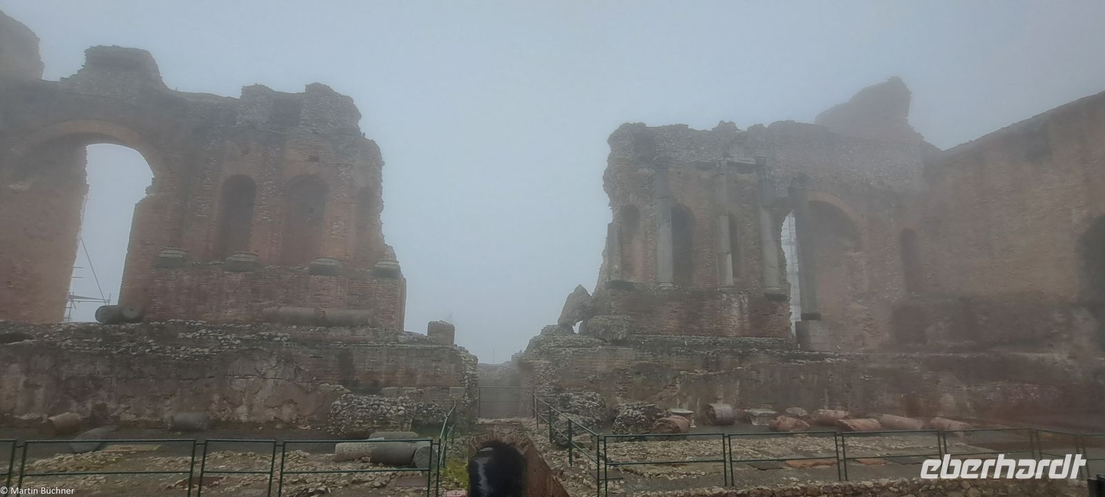 Sizilien - Taormina - Teatro Greco - Panoramablick zum Ätna :''-)