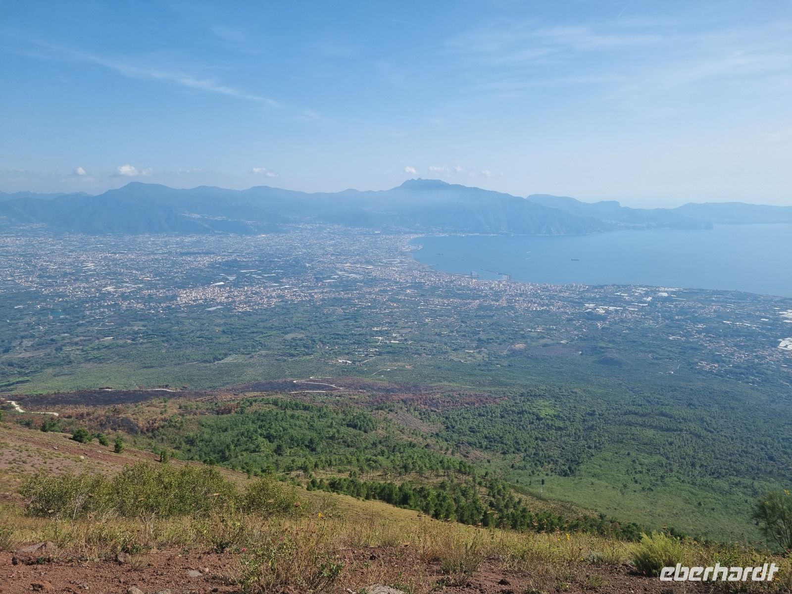 auf dem Vesuv... (Blick auf den Golf von Neapel)