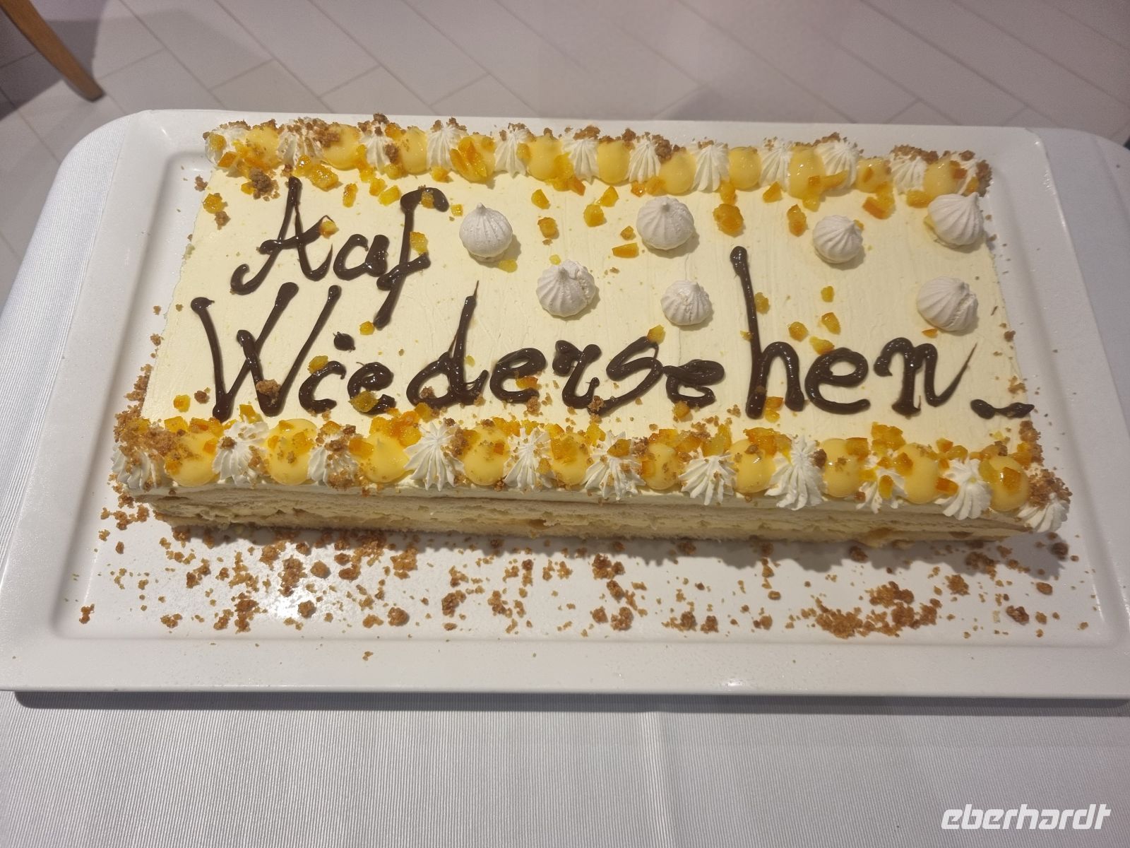 Abschiedstorte im Hotel 