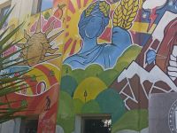 Die Bemalung der Fassade der Bierbrauerei Birrificio Epica - Sinagra, Sizilien