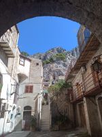 So wohnen hier  die Menschen in Cefalù - Sizilien