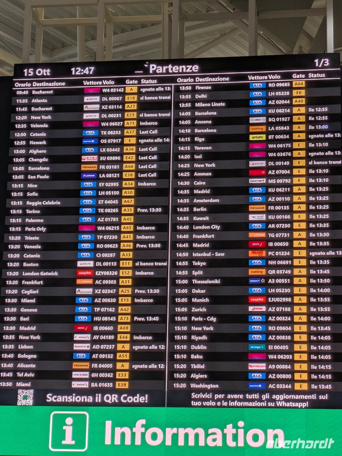 Anzeige am Flufghafen in Rom