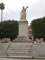 Reggio Calabria -Italia Turrita“ - Das Denkmal erinnert an die Märtyrer vom 2. September 1847 - Kalabrien