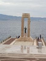 Reggio Calabria - Monumento della Vittoria - auf der Uferpromenade - Kalabrien