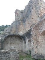  Ruinen des Klosters San Domenico in In Soriano Calabro  - Kalabrien