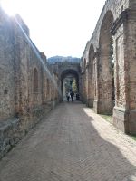  Ruinen des Klosters San Domenico in In Soriano Calabro  - Kalabrien