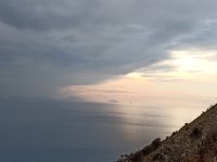 Die Abschiedsbilder - von Liparischen Inseln - von Aussichtspunkt von der Küste - Kalabrien 