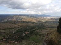 Der Ausblick in die Landschaften rund um Gerace - Kalabrien