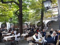 München, der Garten des Hofbräuhauses.