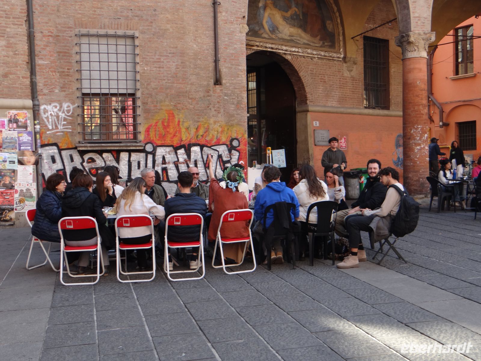 Bologna, die Studenten feiern ihre Abschlüsse. 