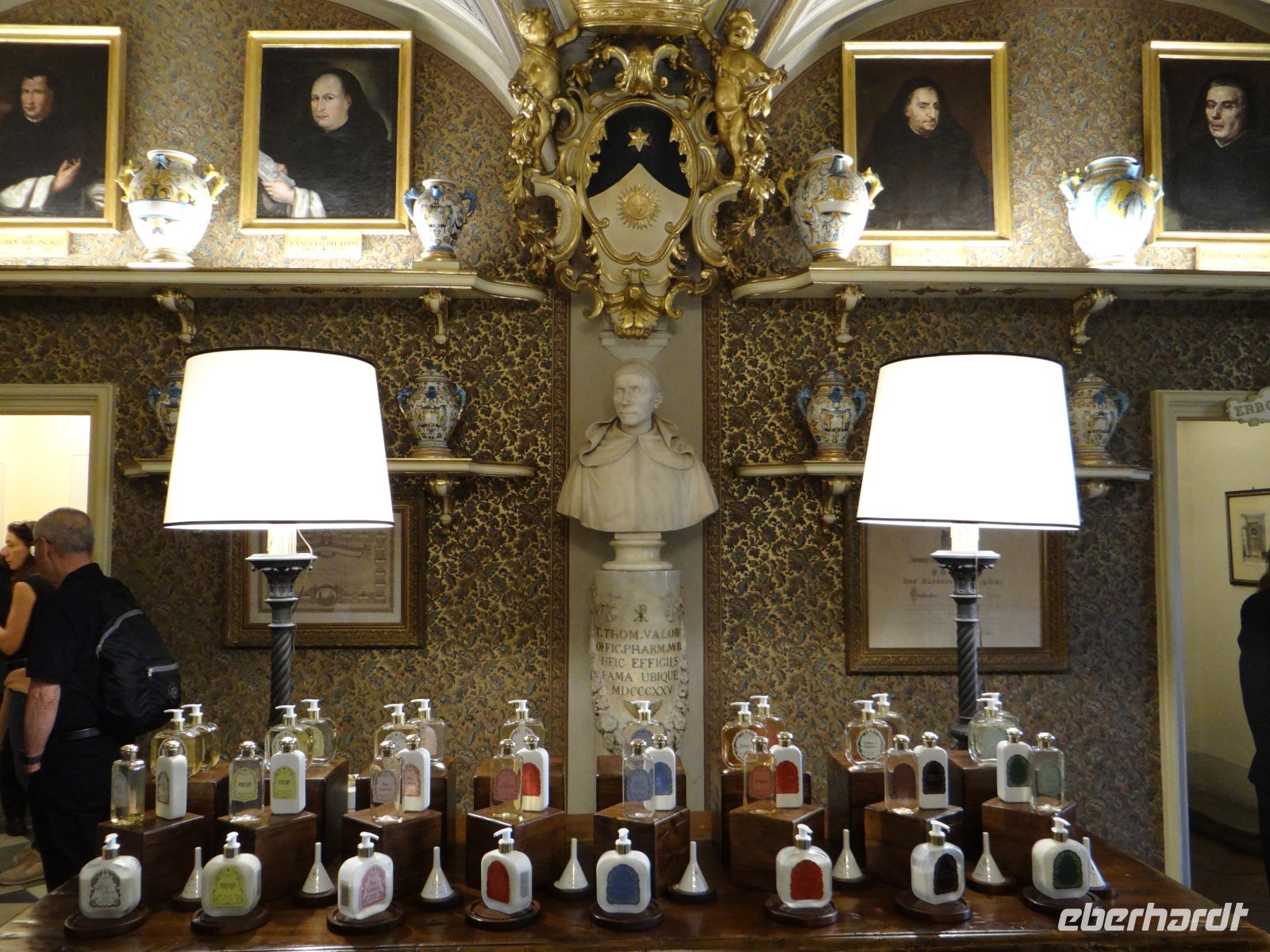 Florenz, die Farmacia di Santa Maria Novella erscheint wie ein Museum.