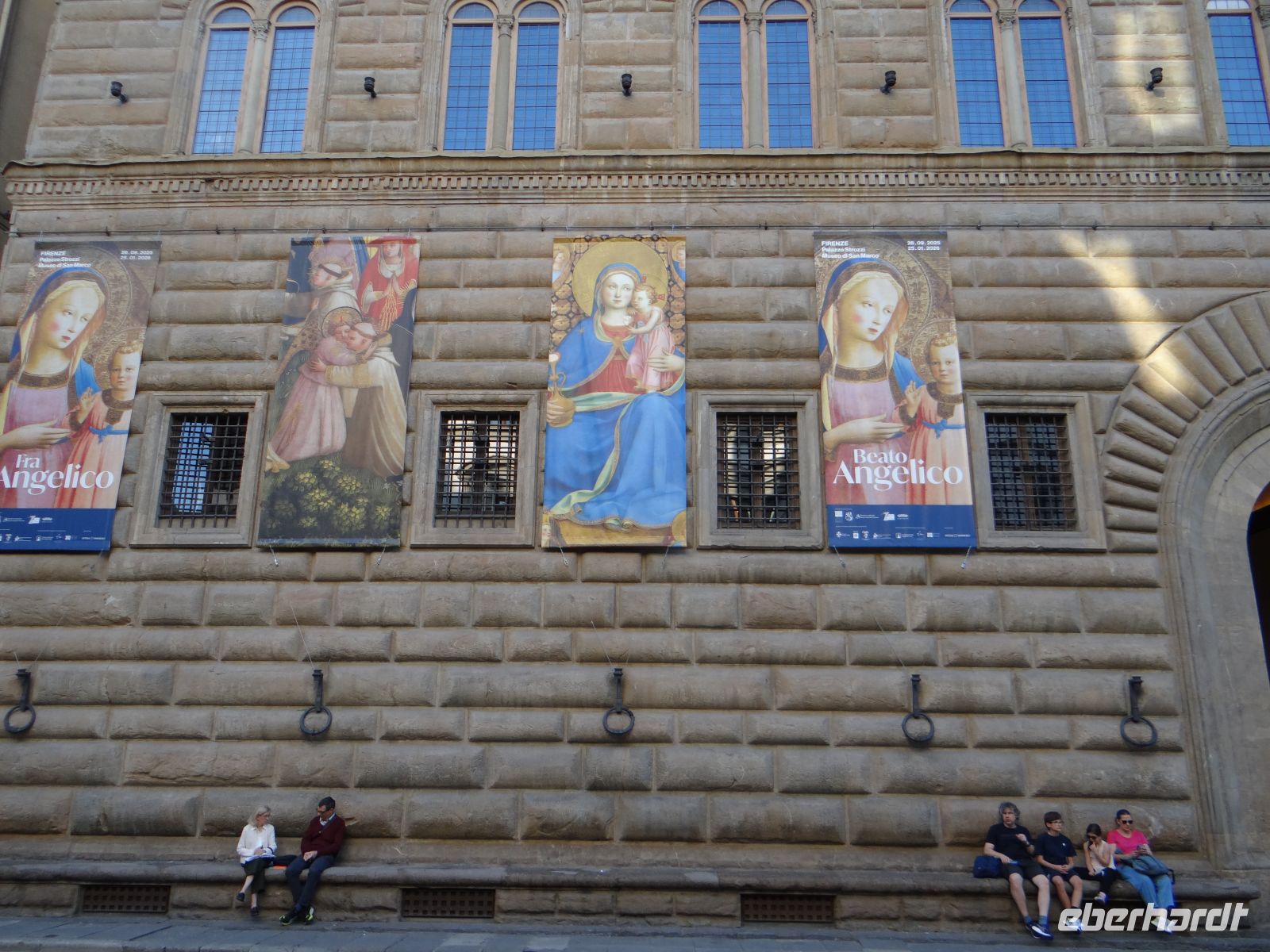 Florenz, im Palazzo Strozzi finden wechselnde Kunstausstellungen statt. 