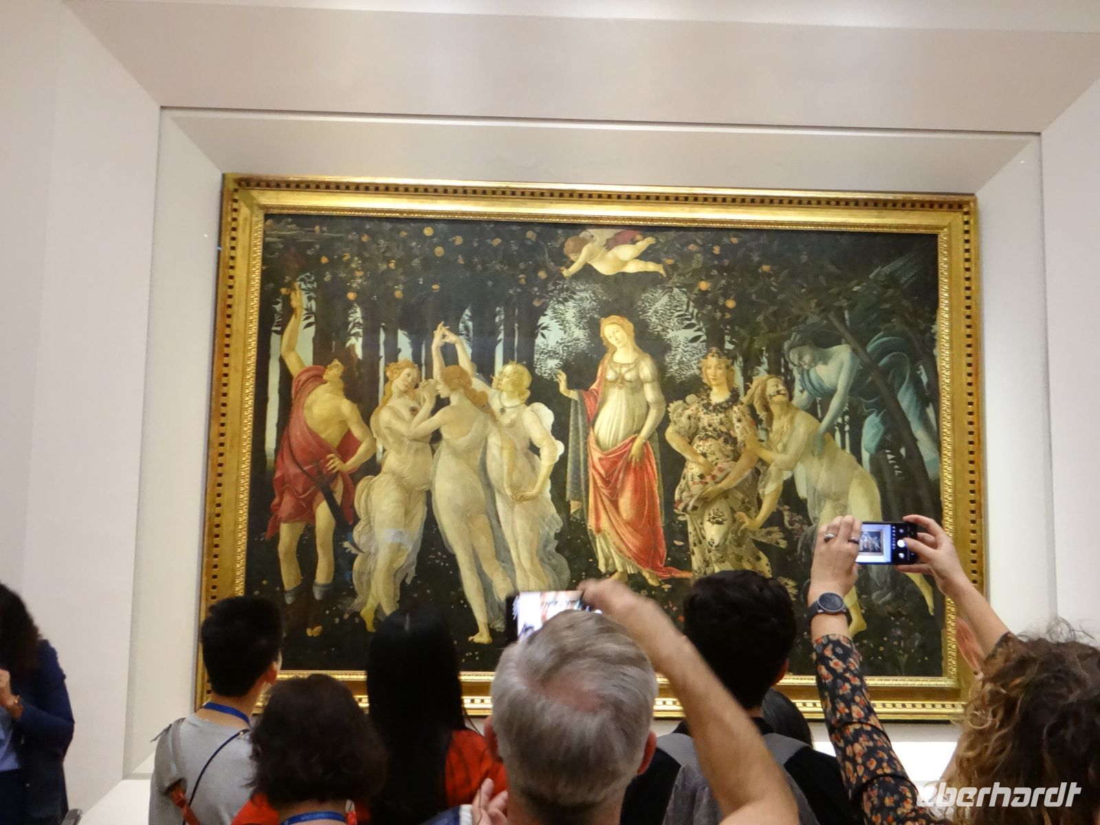 Florenz, Uffizien, der „Frühling“ von Botticelli duftet und strahlt bis in die hinteren Reihen.