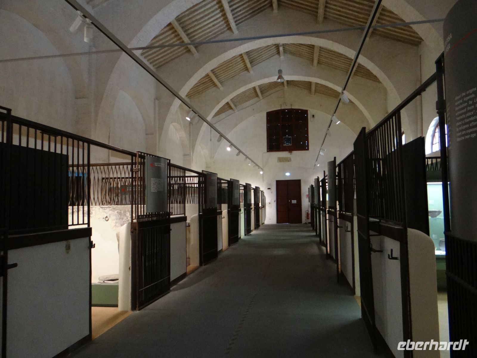 Pisa, Museo delle Navi Antiche. Die Stadtgeschichte ist in den früheren Stallungen der Medici untergebracht.