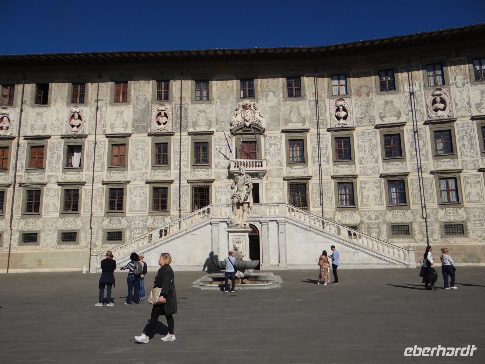 Pisa, Palazzo dei Cavalieri mit einer prächtigen Sgraffito-Fassade.