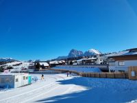 Seiser Alm mit Langkofel und Plattkofel