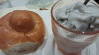 Brioche mit Granita Mandel - Palermo