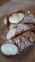 Cannoli mit Schafsritcotta Dessert Corleone