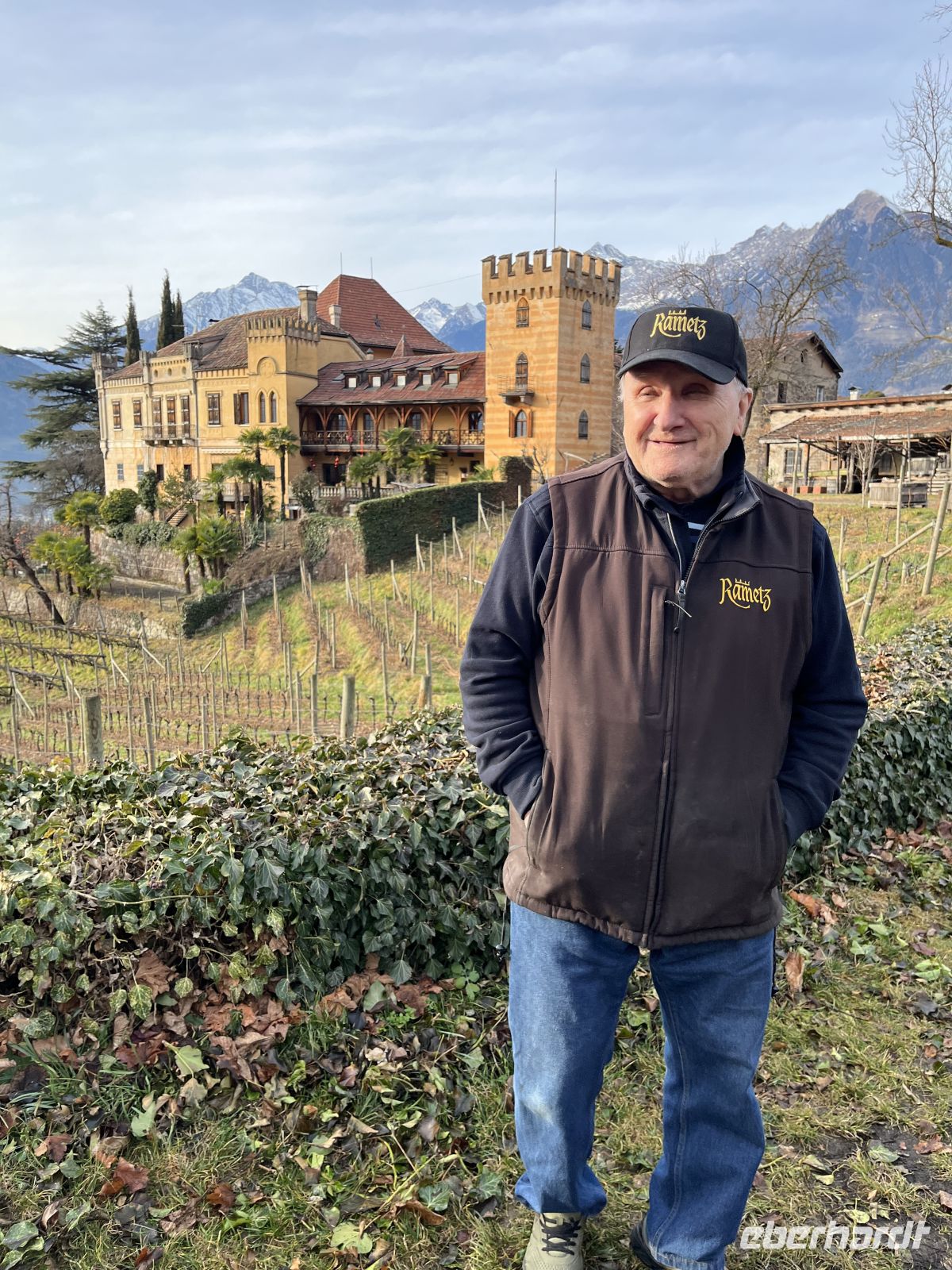 Weihnachts -& Silvesterreise Südtirol: Schloß Rametz - Franz örtliche Führer