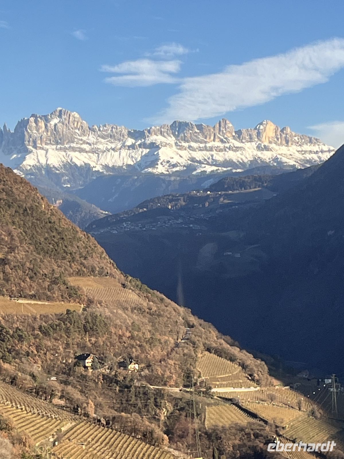 Weihnachts- & Silvesterreise Südtirol:  Bozen - Blick aus der Seilbahn - Rosengartengruppe & Weingebiete
