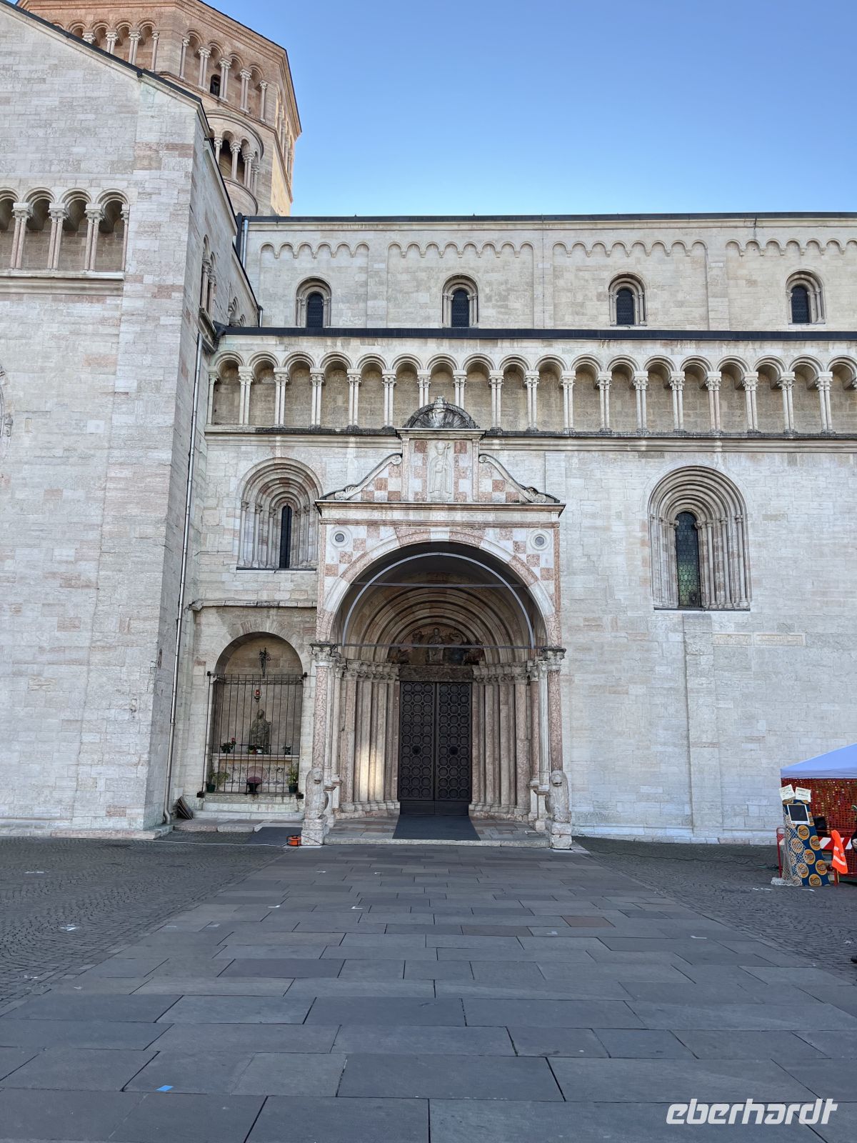 Weihnachts- & Silvesterreise Südtirol:  Trient - DOM Nordfassade