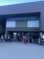 Weihnachts- & Silvesterreise Südtirol:  Seiser Alm - Komifahrt 