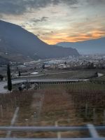 Weihnachts- & Silvesterreise Südtirol:  -  Brixen - letzte Auffahrt - Blick Serpentine & Bozen