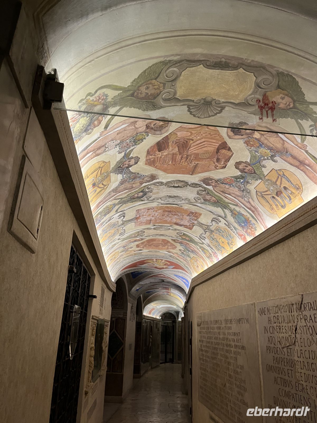 ROM - Petersdom - Vatikanische Grotten