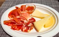 und lecker Antipasti &ndash; &copy; Mathias Schirmer (Eberhardt TRAVEL)