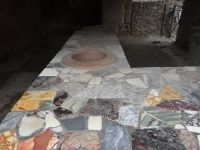 Pompeji, ein schicker Schnellimbiss &ndash; &copy; Vivian Kreft (Eberhardt TRAVEL)