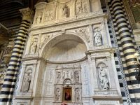 4. Tag: Stadtführung in Siena – Michelangelo-Statuen im Dom &ndash; &copy; Andreas Wolfsteller (Eberhardt TRAVEL)