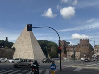 Pyramide Cestia &ndash; &copy; Thomas Krupp (Eberhardt TRAVEL)