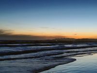Abendstimmung am Meer von Pietrasanta  &ndash; &copy; Monika Cortese (Eberhardt TRAVEL)