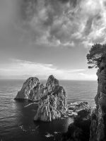 Capri - Faraglioni-Felsen.jpeg &ndash; &copy; Kerstin Engelhardt (Eberhardt TRAVEL)