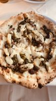Capri - leckere Pizza.jpeg &ndash; &copy; Kerstin Engelhardt (Eberhardt TRAVEL)