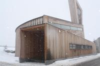moderne Pfarrkirche in Compatsch (Seiser Alm)