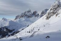 Blick zum Sellajoch und Langkofelgruppe