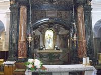 Santuario von Oropa mit Gnadenbild der Schwarzen Madonna