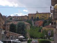 Seilbahn in die Oberstadt Biellas