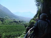 immer am Berg entlang