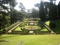 in den Vatikanischen Gärten