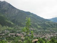 Blick von der Apfelwiese über das Etschtal