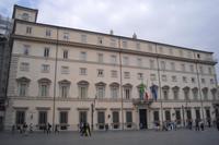Palazzo Chigi auf der Piazza Colonna