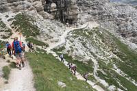 Abstieg ins Edelweißtal nach Kolfuschg