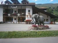 Holzschnitzerei im Grödnertal