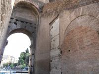 Wie das Kollosseum gebaut worden ist